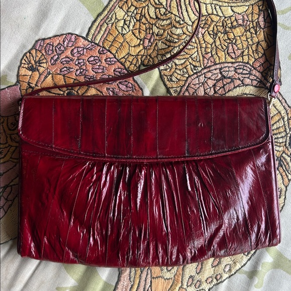 Vintage Handbags - Vintage Made in Korea Genuine Eel Skin Burgundy Rouched Shoulder Bag/Clutch